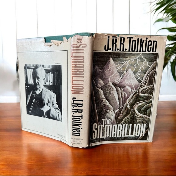 VINTAGE 1977 First American Edition — The Silmarillion by J.R.R. Tolkien - Picture 3 of 13